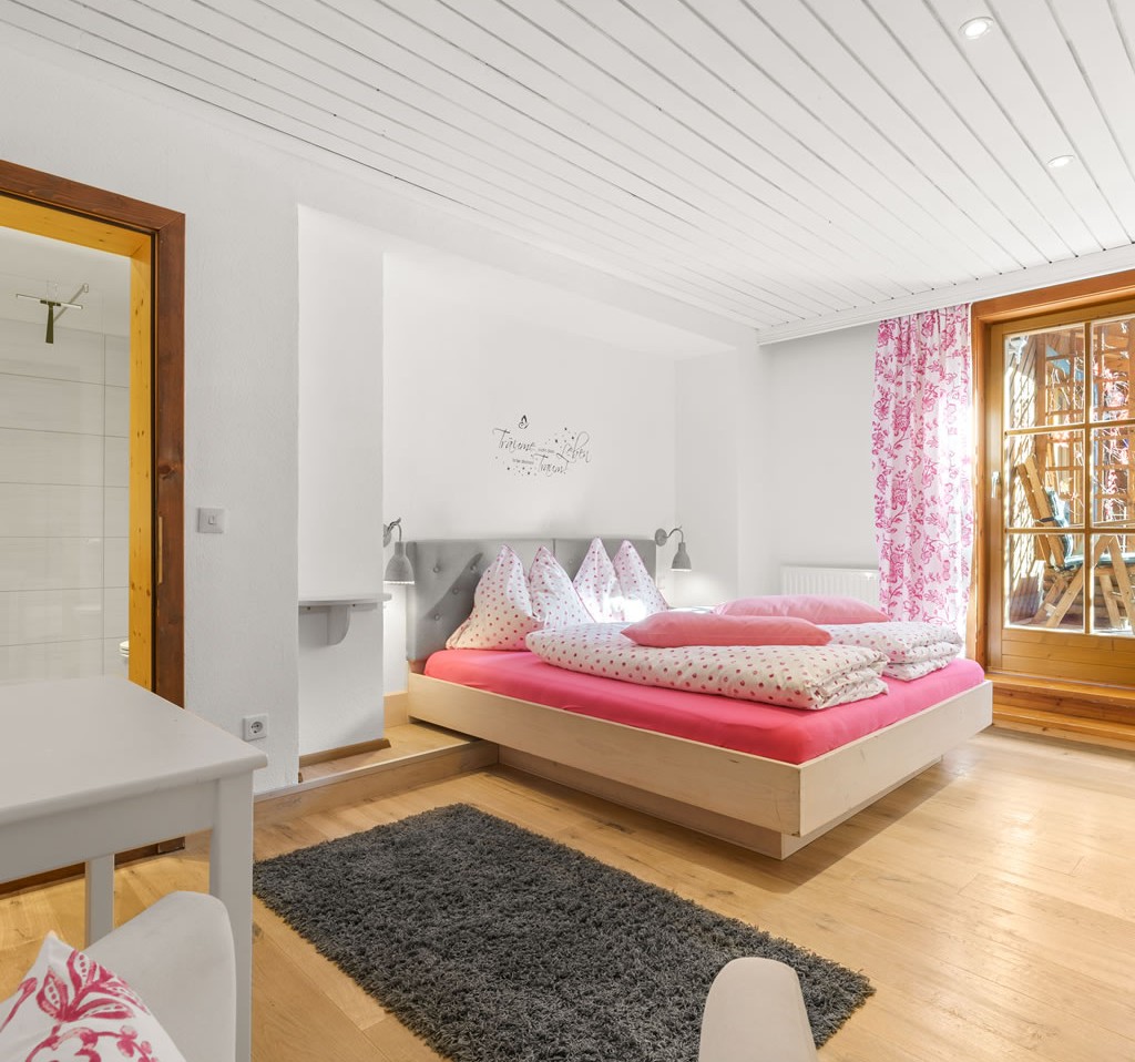 Gemütliche Schlafzimmer mit hochwertigen Betten