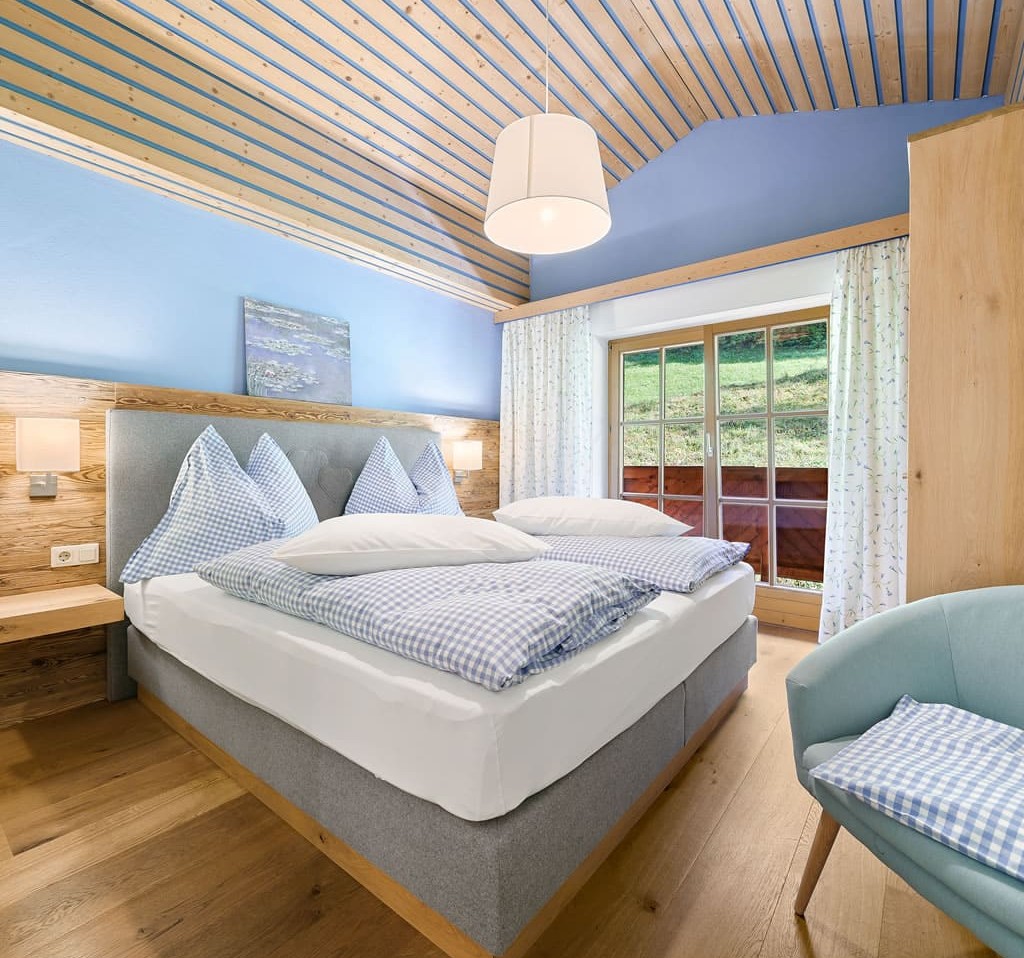 Gemütliche Schlafzimmer mit hochwertigen Betten