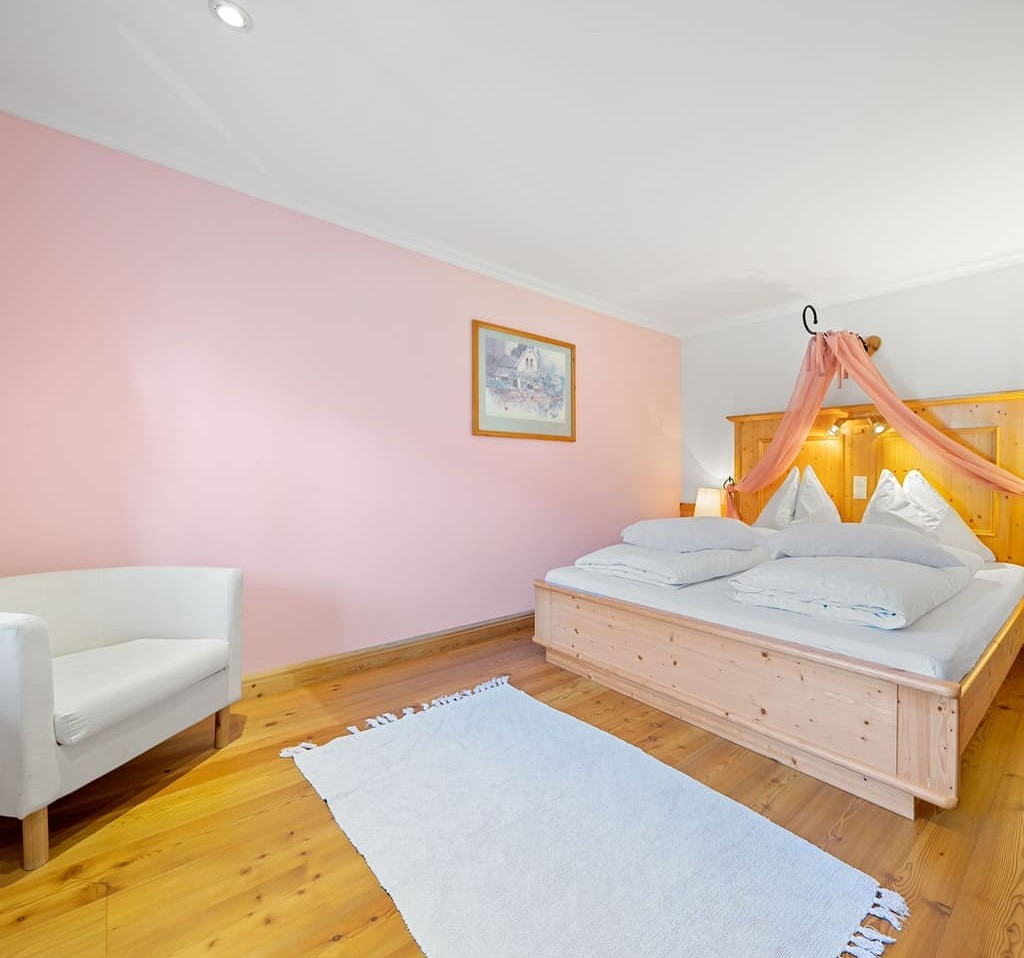 Gemütliche Schlafzimmer mit hochwertigen Betten