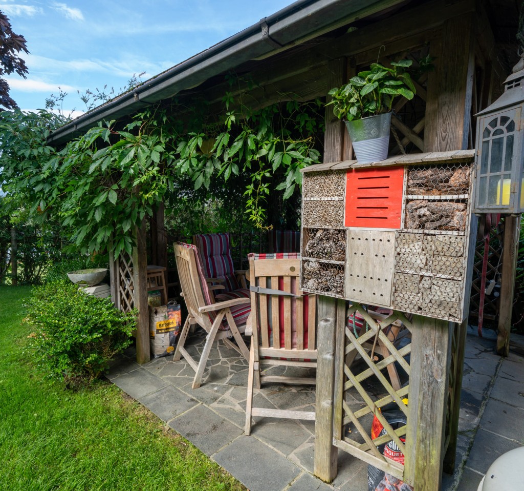 Ein Platz in der Laube, wenns mal regnet