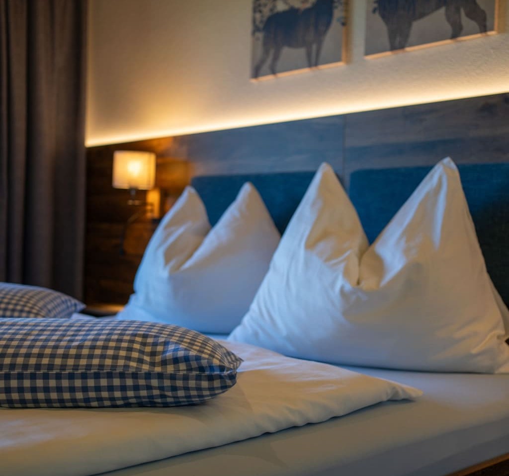 Doppelzimmer mit Frühstücksbuffet